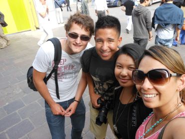 My cousin's sister-in-law's son Brandon Lawrence, Michelle Vuong, and their French friend Thomas came to Paris, so we went for a stroll through the city and some lunch.